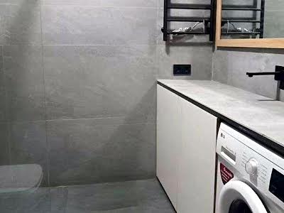 квартира за адресою Салютна вул., 2к18