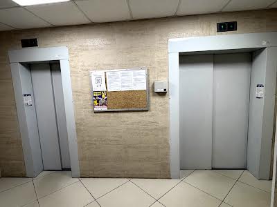 квартира за адресою Миколи Ушакова вул., 1-В