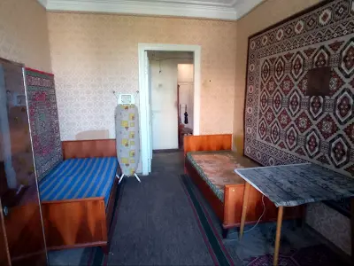 квартира за адресою Леоніда Каденюка просп. (Юрія Гагаріна), 2-35