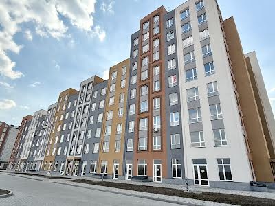 квартира за адресою Героїв Крут вул., 4