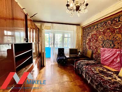 квартира за адресою Київ, Чорних Запорожців вул. (Петра Запорожця), 7
