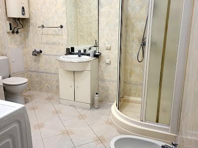 квартира за адресою Велика Житомирська вул., 10