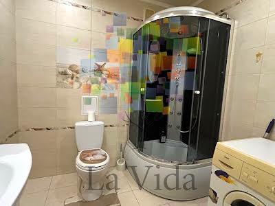 квартира за адресою Волинська вул., 8