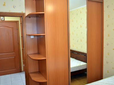 квартира за адресою Оболонська пл. (Дружби Народів СРСР), 3