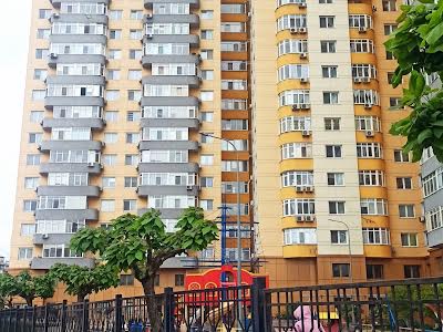 квартира по адресу Кондратюка Юрия ул., 5