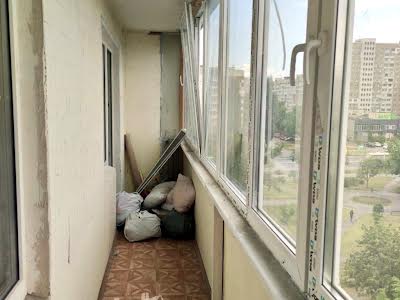 квартира по адресу Червоной Калины просп. (Владимира Маяковского), 63-А