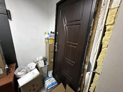 комерційна за адресою Велика Васильківська вул. (Червоноармійська), 8