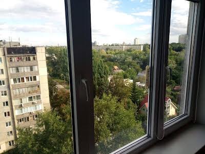 квартира за адресою Ризька вул., 18