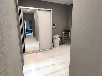 квартира за адресою Олегівська вул., 3