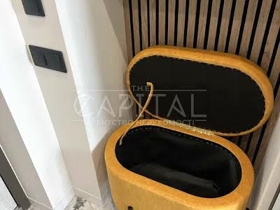 квартира за адресою Дегтярівська вул., 17