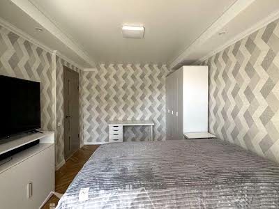 квартира за адресою Малишка, 27
