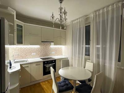 квартира за адресою Київ, Богданівська вул., 7б
