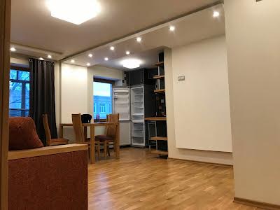 квартира по адресу Харьковских Дивизий ул., 10