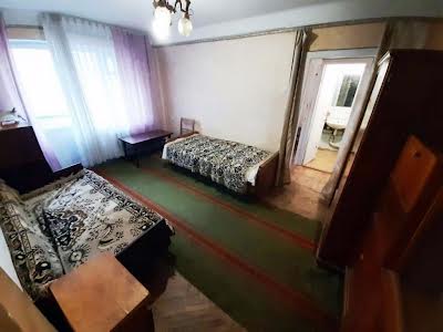 квартира за адресою Михайла Донця вул., 13-Б