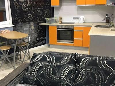 квартира за адресою Світлицького вул., 35