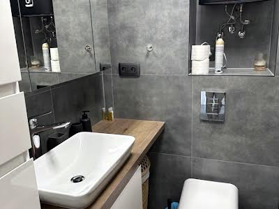 квартира за адресою Набережно-Рибальська дор., 9 