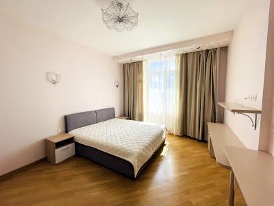 квартира за адресою Звіринецька вул., 59