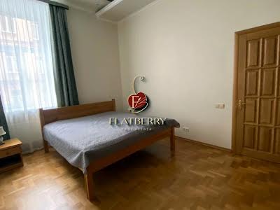 квартира за адресою Рейтарська вул., 20/24