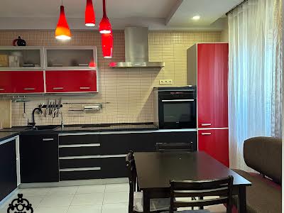 квартира за адресою Академіка Булаховського вул., 5-Д