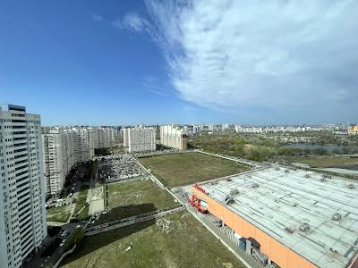 квартира по адресу Драгоманова ул., 2Б