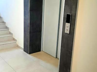 квартира за адресою Авіахімічна вул., 7