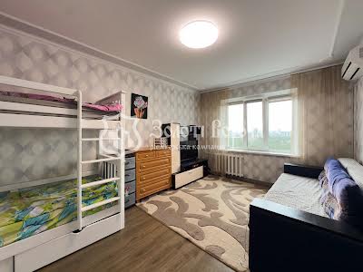 квартира за адресою Миропільська вул., 37