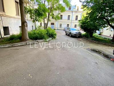 квартира за адресою Київ, Михайлівська вул., 18-А