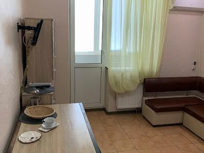 квартира за адресою Олександра Мишуги вул., 14