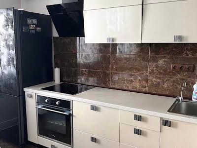 квартира по адресу Миколы Бажана просп., 8-Б