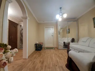 квартира за адресою Милославська вул., 16