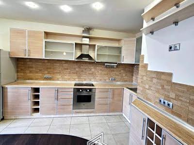 квартира за адресою Миколи Бажана просп., 16