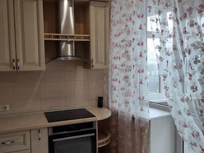 квартира по адресу Леси Украинки бульв., 7-А