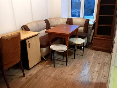 квартира по адресу Новосельского ул., 3