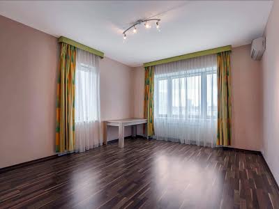квартира за адресою Київ, Кропивницького вул., 10