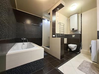 квартира по адресу Урловская ул., 38