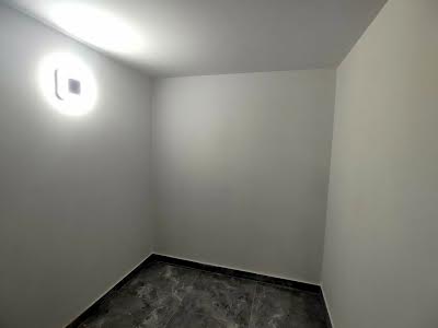комерційна за адресою Пасічна вул., 150