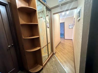квартира по адресу Бориса Гмыри ул., 18
