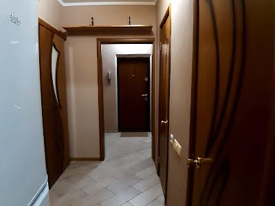 квартира за адресою Любомира Гузара просп. (Космонавта Комарова), 10-А