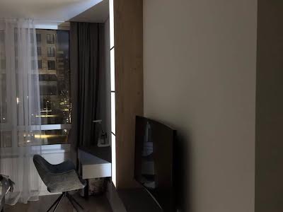 квартира за адресою Салютна вул., 2к8