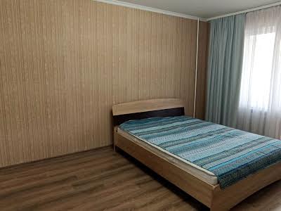 квартира по адресу Драгоманова ул., 3