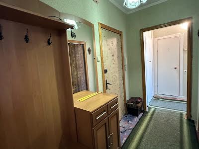 квартира за адресою Ревуцького вул., 34