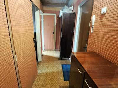 квартира за адресою Романа Ратушного вул. (Волгоградська), 31