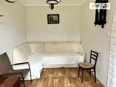 квартира за адресою Симиренка вул., 5