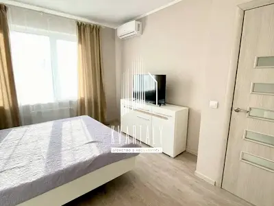 квартира за адресою Київ, Петра Калнишевського вул. (Михайла Майорова), 14