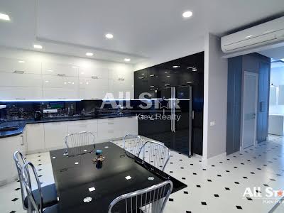 квартира за адресою Лесі Українки бульв., 7-А