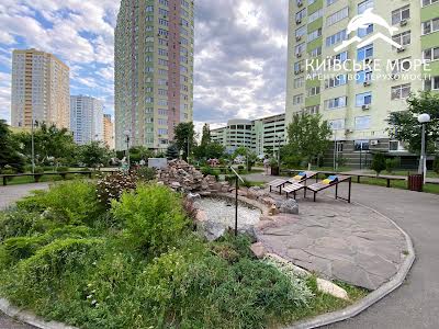 квартира за адресою Воскресенська вул., 18