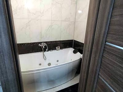 квартира за адресою Академіка Грищенка вул., 28
