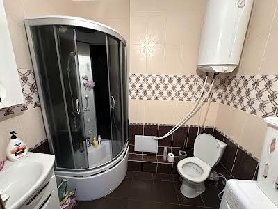 квартира за адресою Нивська вул., 4г