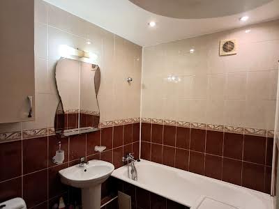 квартира по адресу Леси Украинки бульв., 5