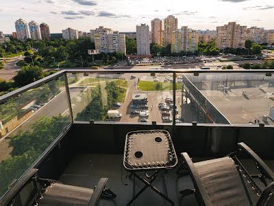 квартира за адресою Василя Стуса вул., 35-Б